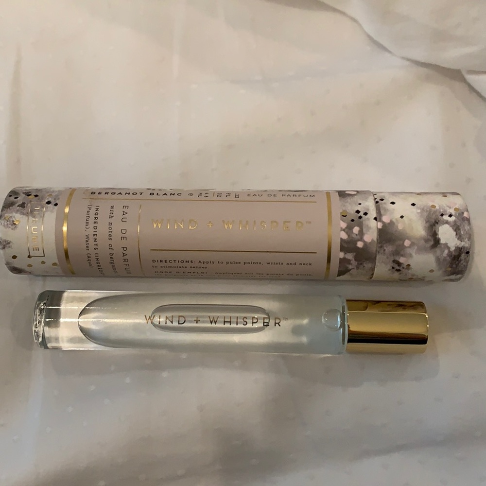 WIND+WHISPER PERFUME